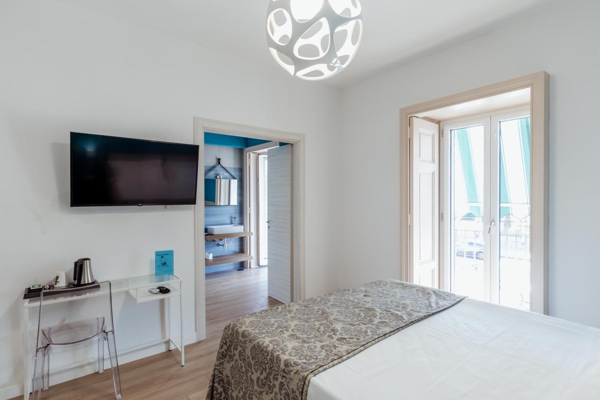 Suite Riviera 84 Neapel Exterior foto