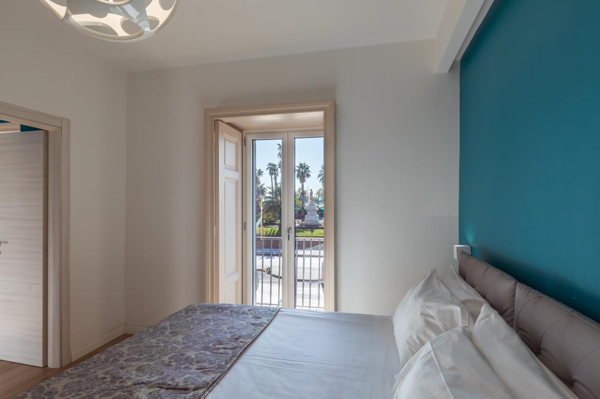 Suite Riviera 84 Neapel Exterior foto